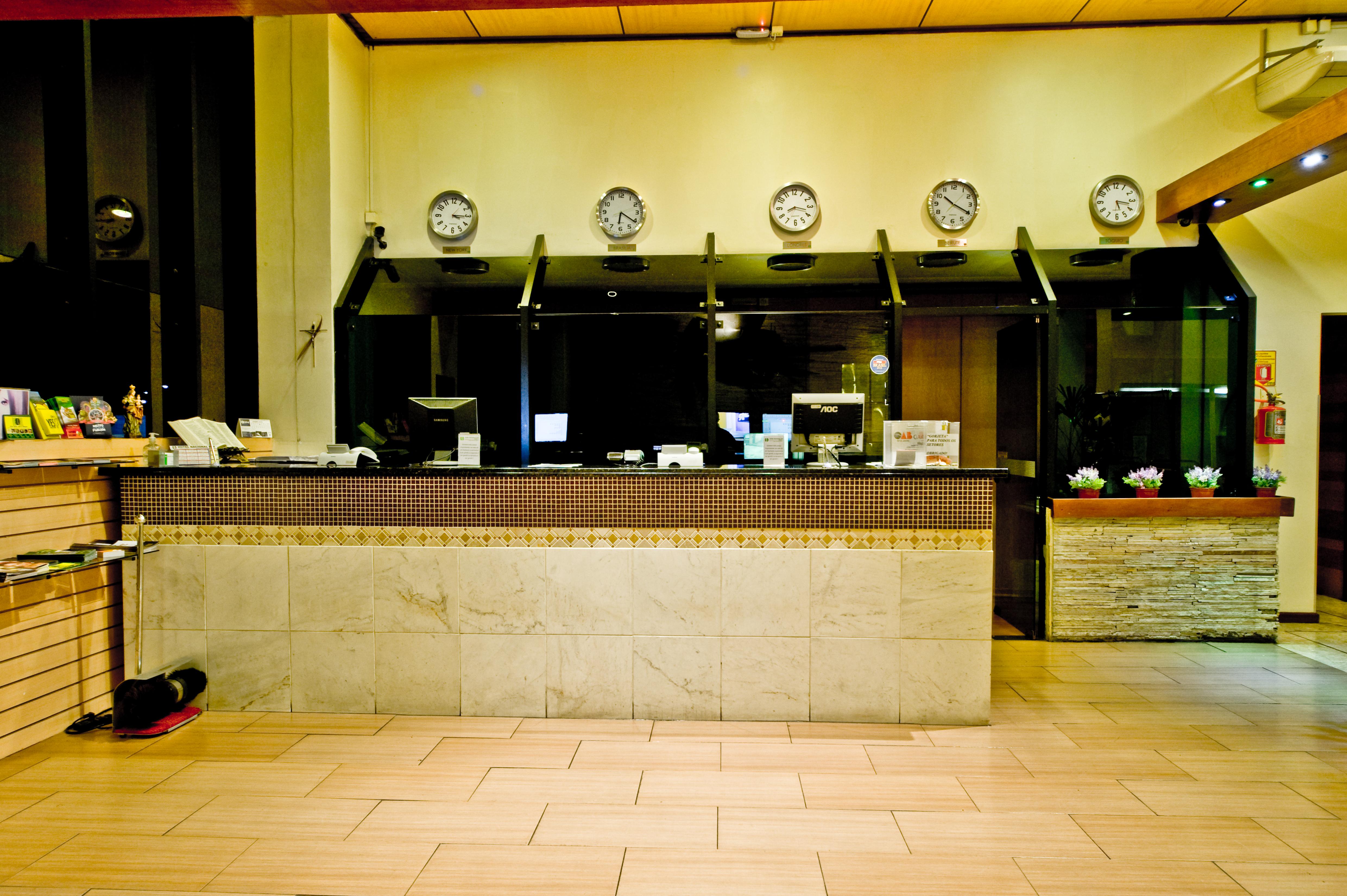 Hotel Nacional Inn Curitiba Estacao Shopping Buitenkant foto