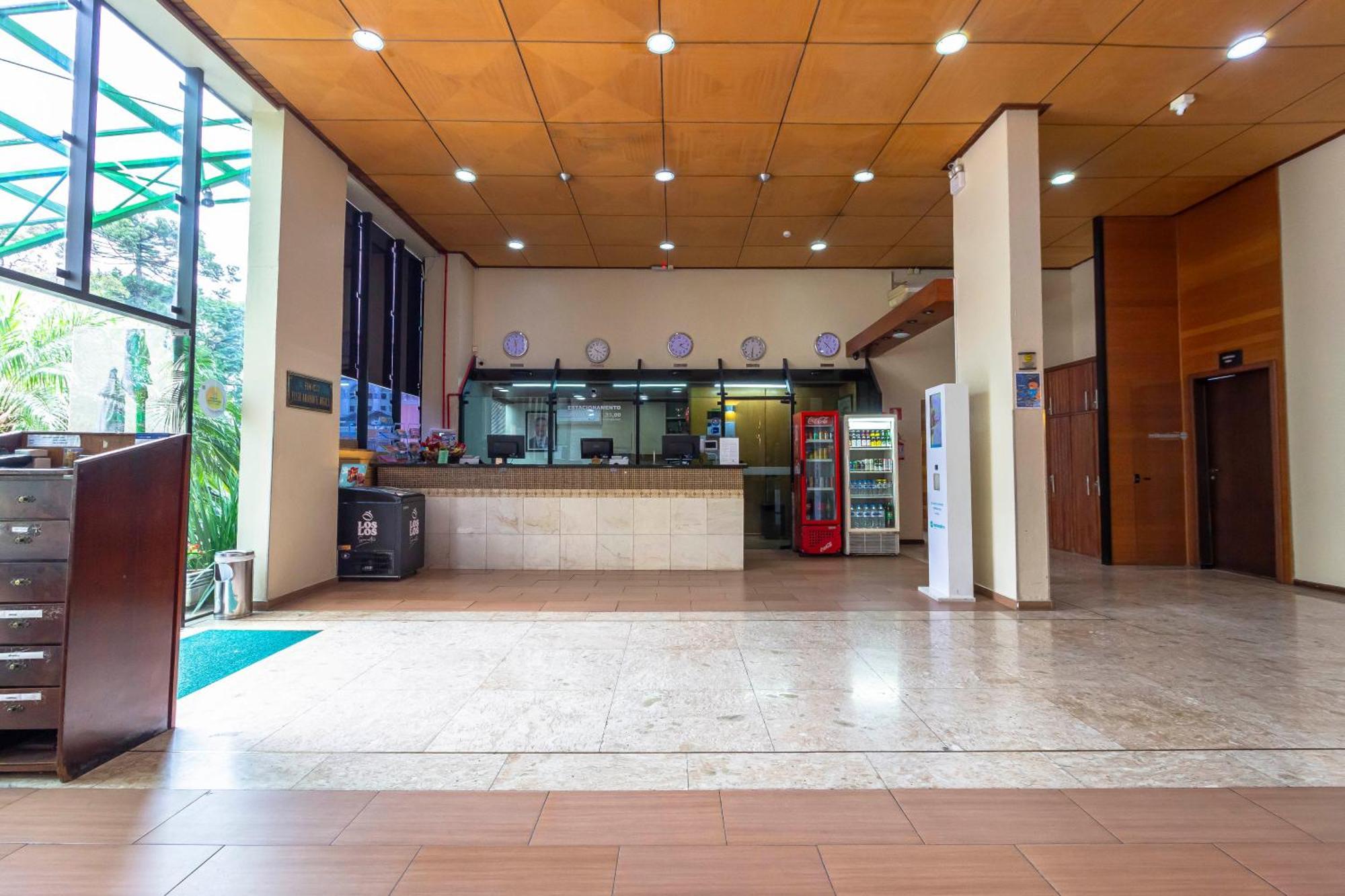 Hotel Nacional Inn Curitiba Estacao Shopping Buitenkant foto