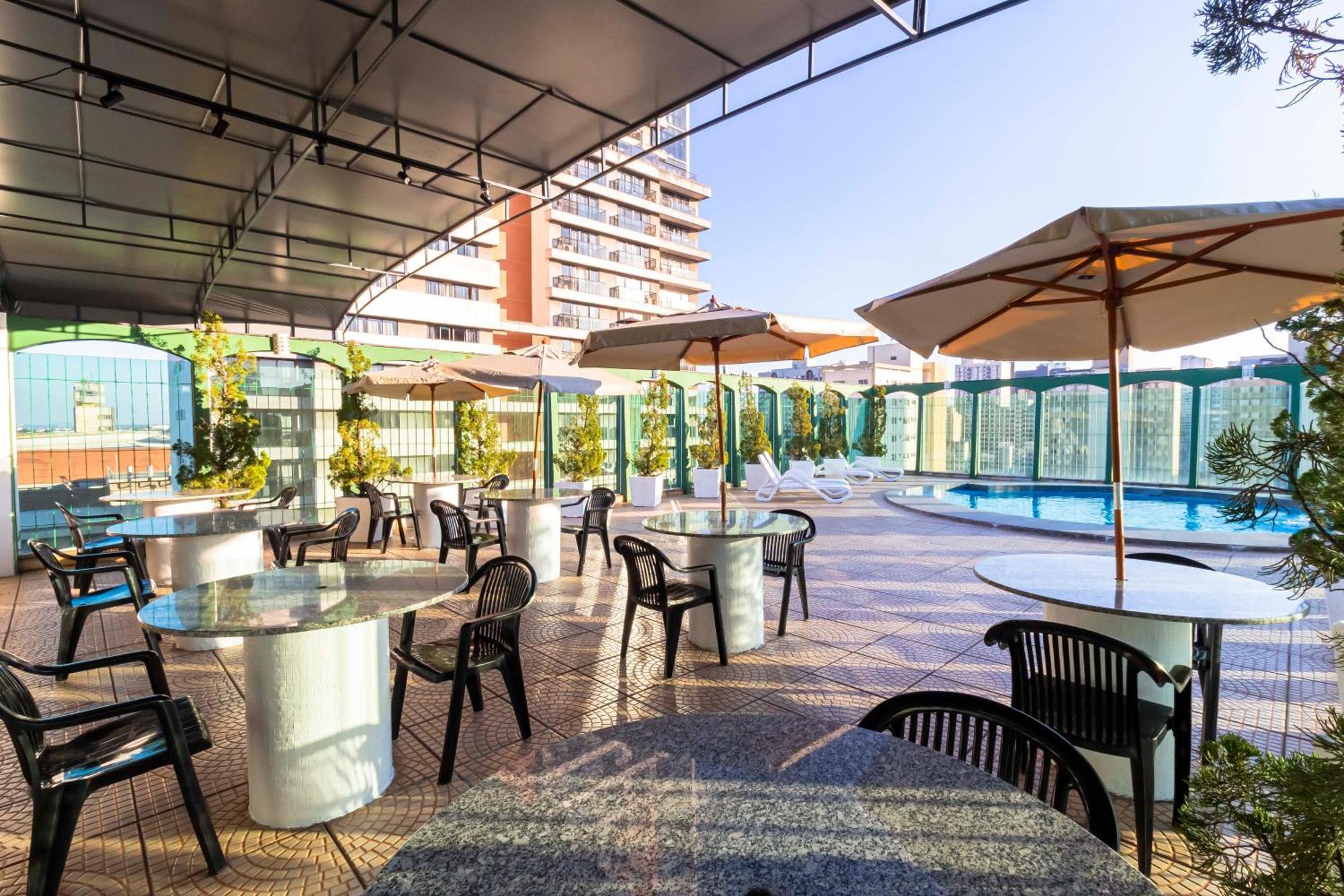 Hotel Nacional Inn Curitiba Estacao Shopping Buitenkant foto